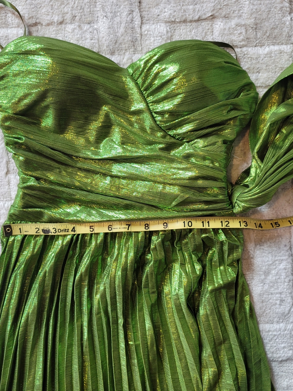 NWOT FAEREISTY Metallic Green Ruched Bodice Pleated Hem Formal Dress Size XS - Picture 10 of 12